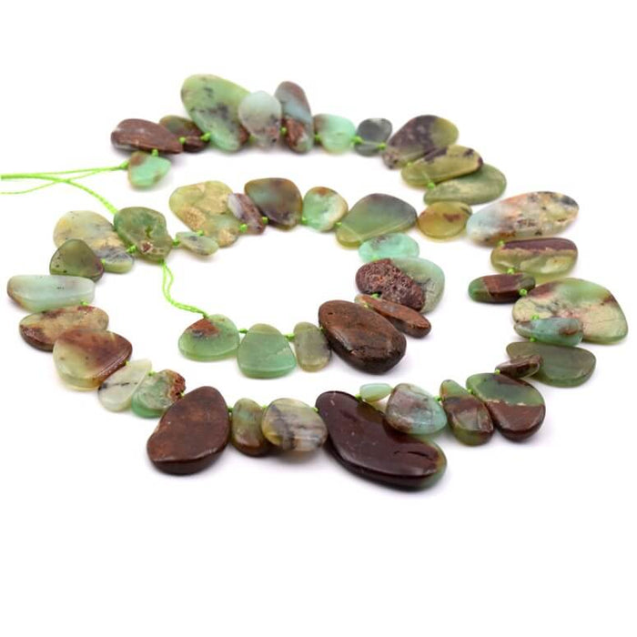 Flat chrysoprase drop bead, 6-20mm - hole: 0.5mm (1 strand - 40cm)